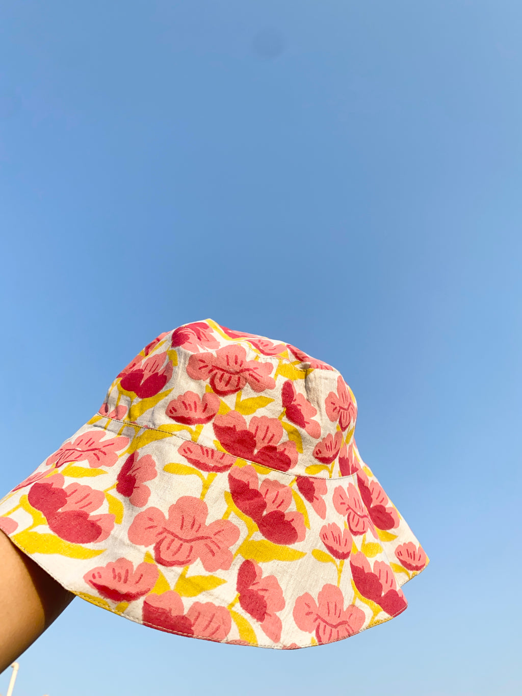 Iris Dots Reverse Floral Bloom Bucket Hat – TWOFOLD STORE